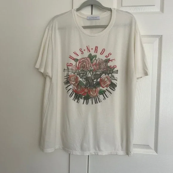 Daydreamer Guns N Roses Graphic T-Shirt Welcome to the Jungle Rock Band Tee - Picture 1 of 5